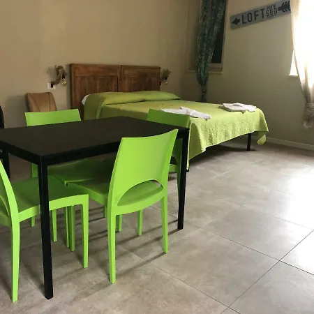 Casa * לאזיסה